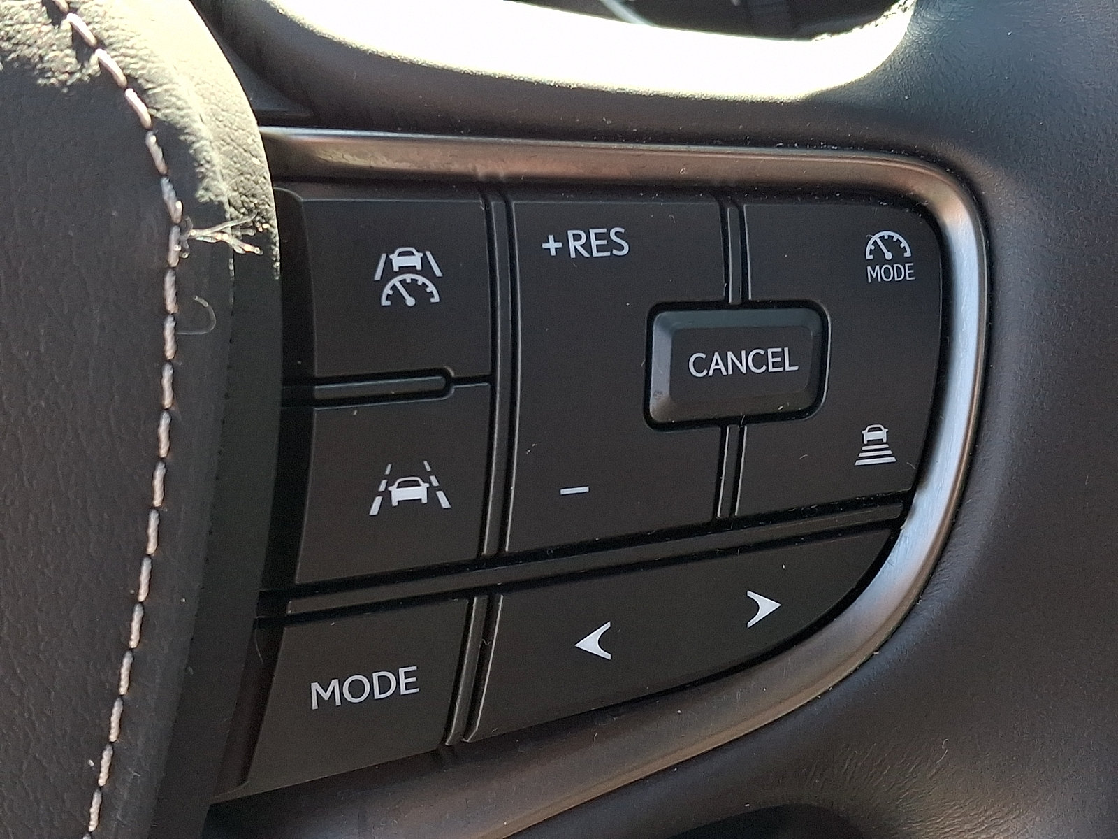 Used 2024 Lexus LS 500 AWD w/ Interior Upgrade Package image 23