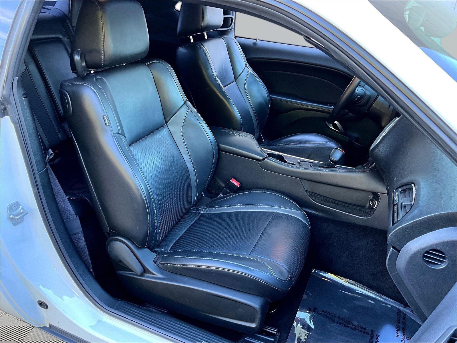 Used 2016 Dodge Challenger SXT Plus RWD image 25