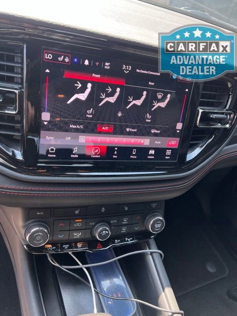 Used 2025 Dodge Durango GT AWD/4WD image 7