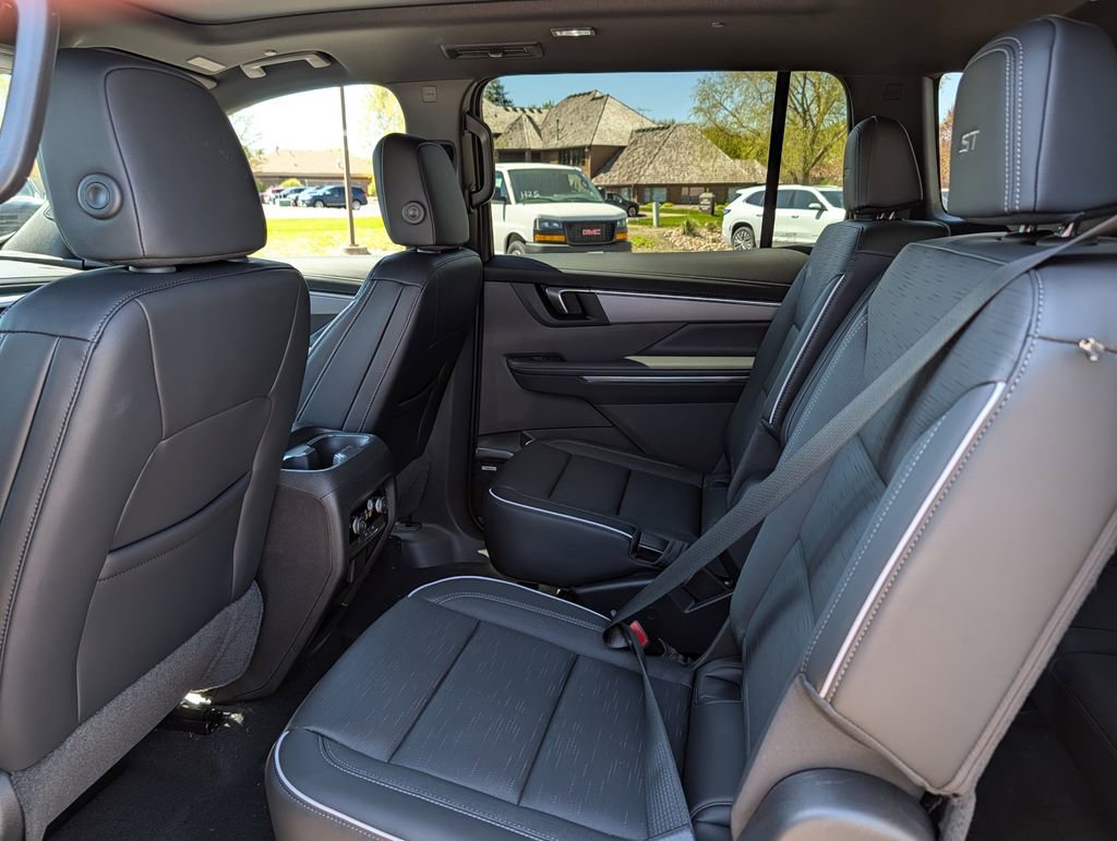 New 2026 Buick Enclave Sport Touring w/ Power Package AWD/4WD image 33