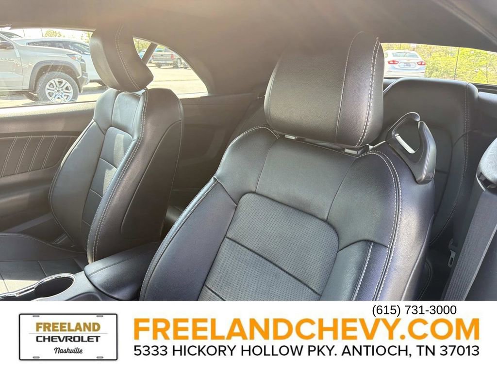 Used 2017 Ford Mustang Premium image 18