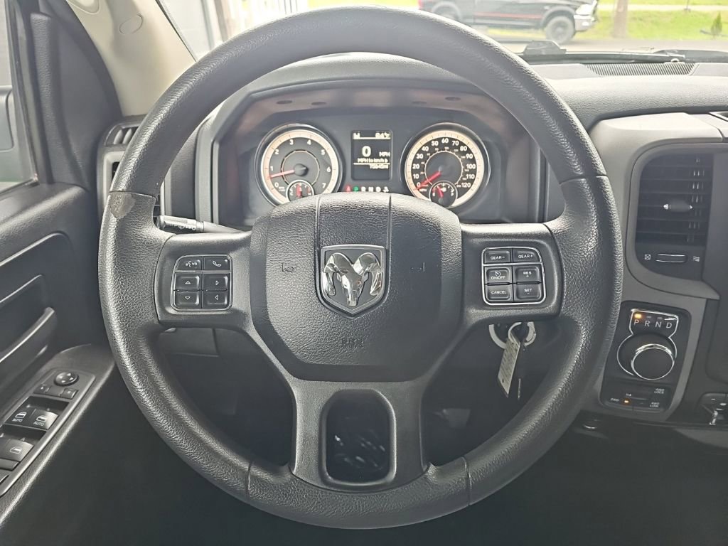 Used 2019 RAM 1500 Express AWD/4WD image 20
