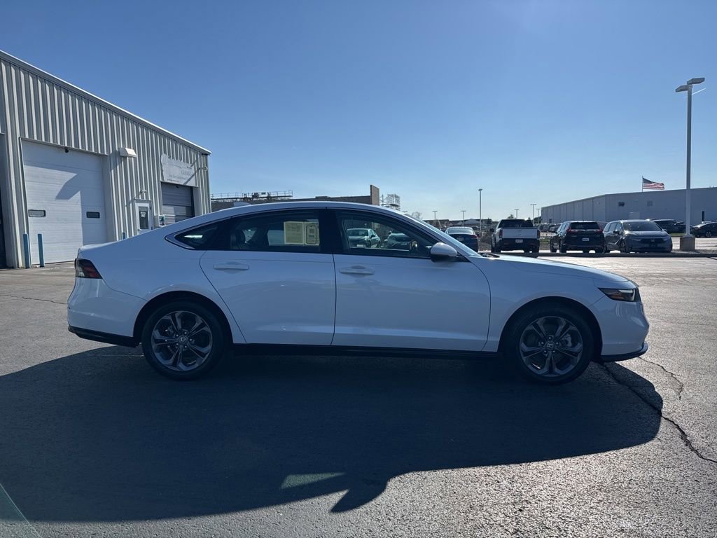 Used 2024 Honda Accord EX-L image 8