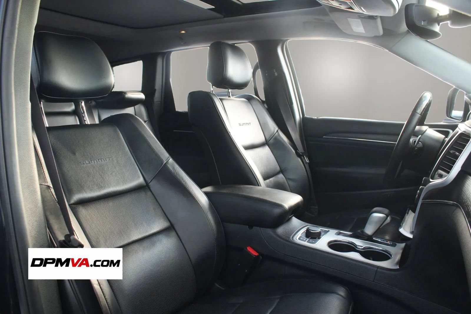 Used 2018 Jeep Grand Cherokee Summit w/ Platinum Series Group AWD/4WD image 25