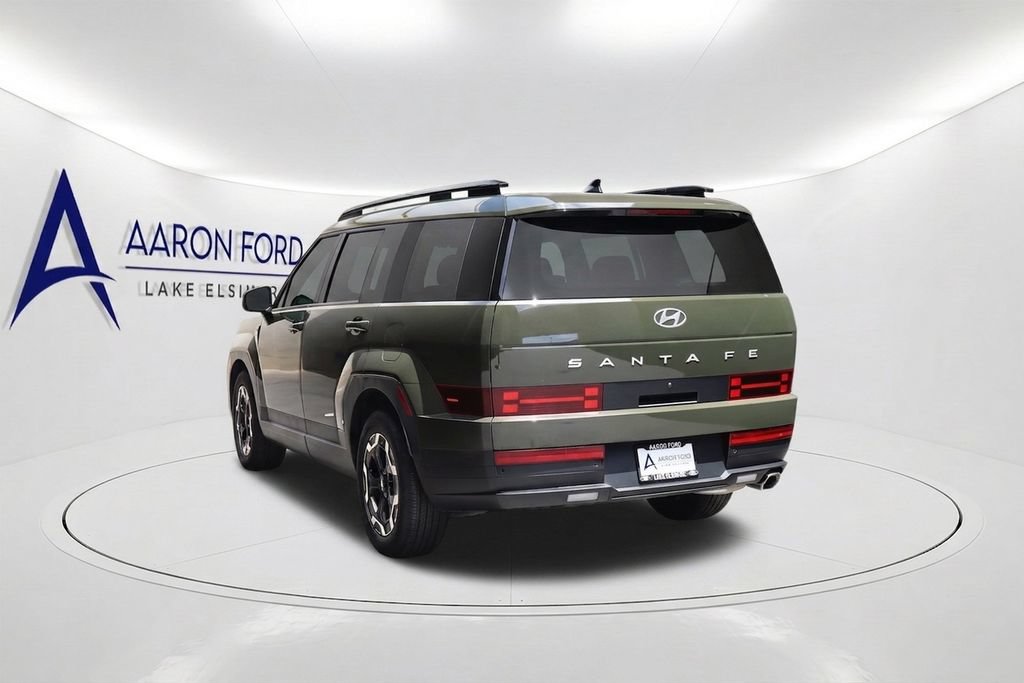 Used 2025 Hyundai Santa Fe SEL FWD image 7