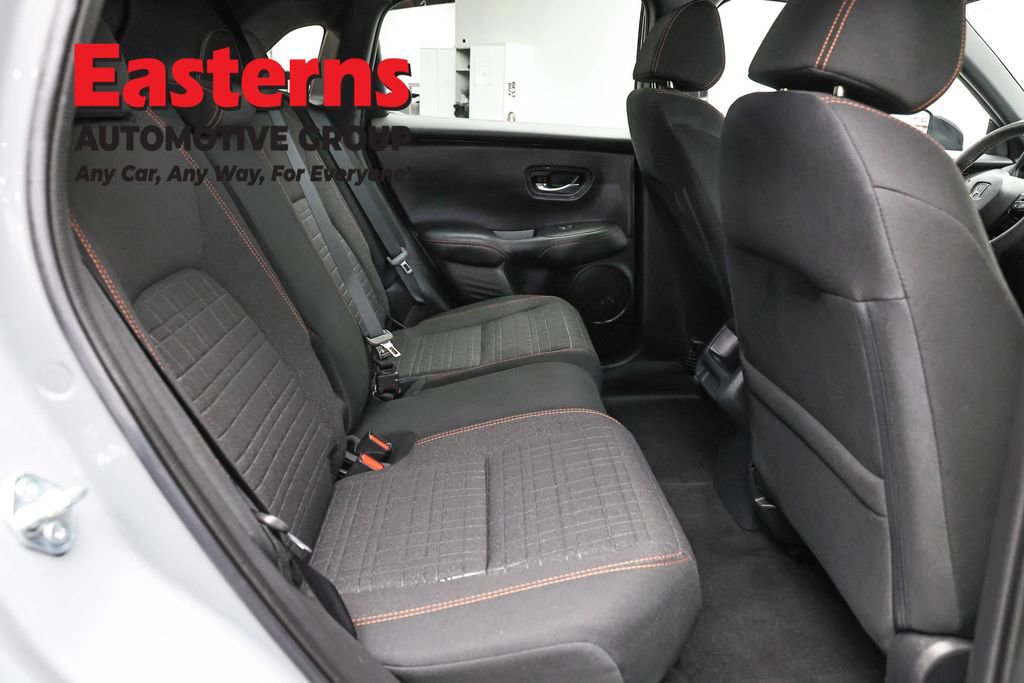 Used 2025 Honda HR-V Sport image 22