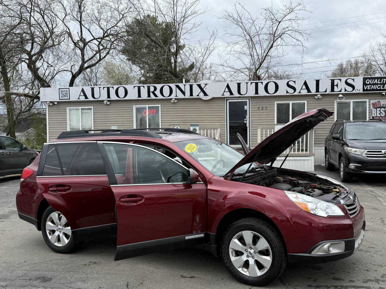 Used 2012 Subaru Outback 2.5i Limited w/ Moonroof Pkg AWD/4WD image 23