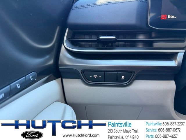 Used 2025 Kia Carnival SX Prestige FWD image 32