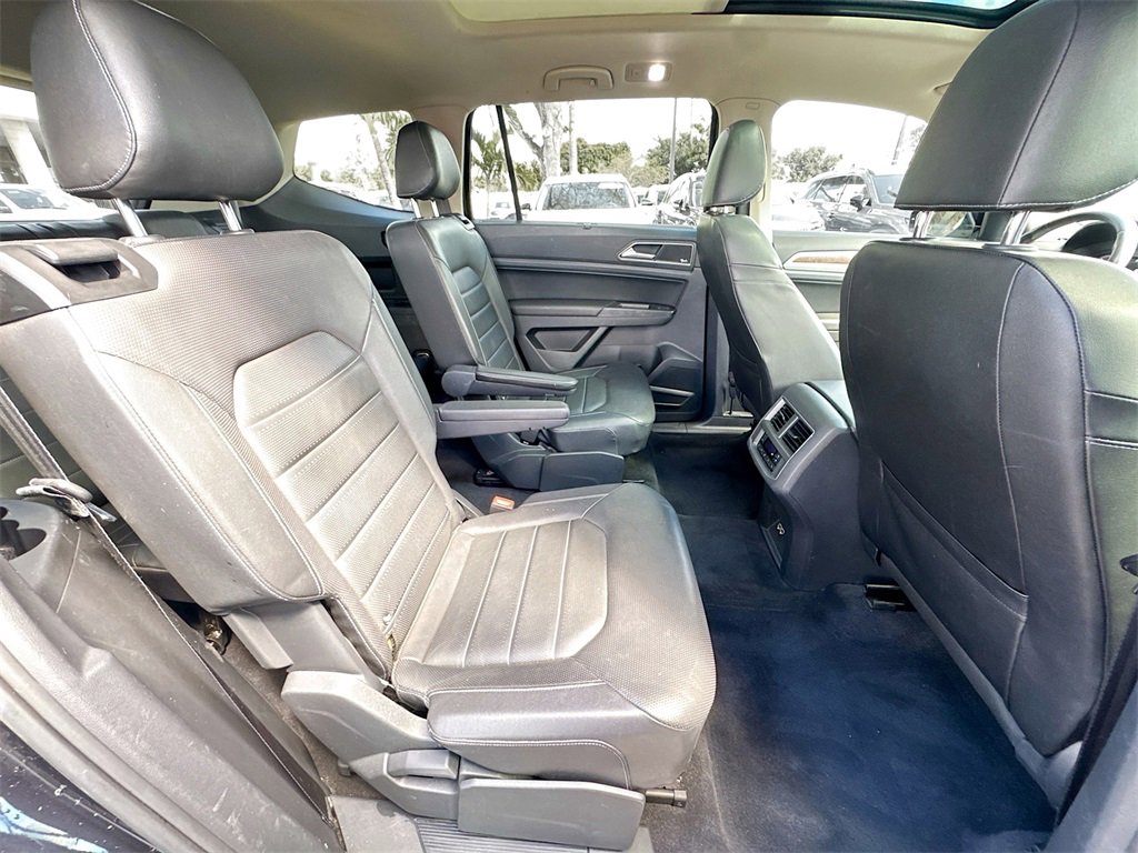 Used 2018 Volkswagen Atlas SEL Premium image 31