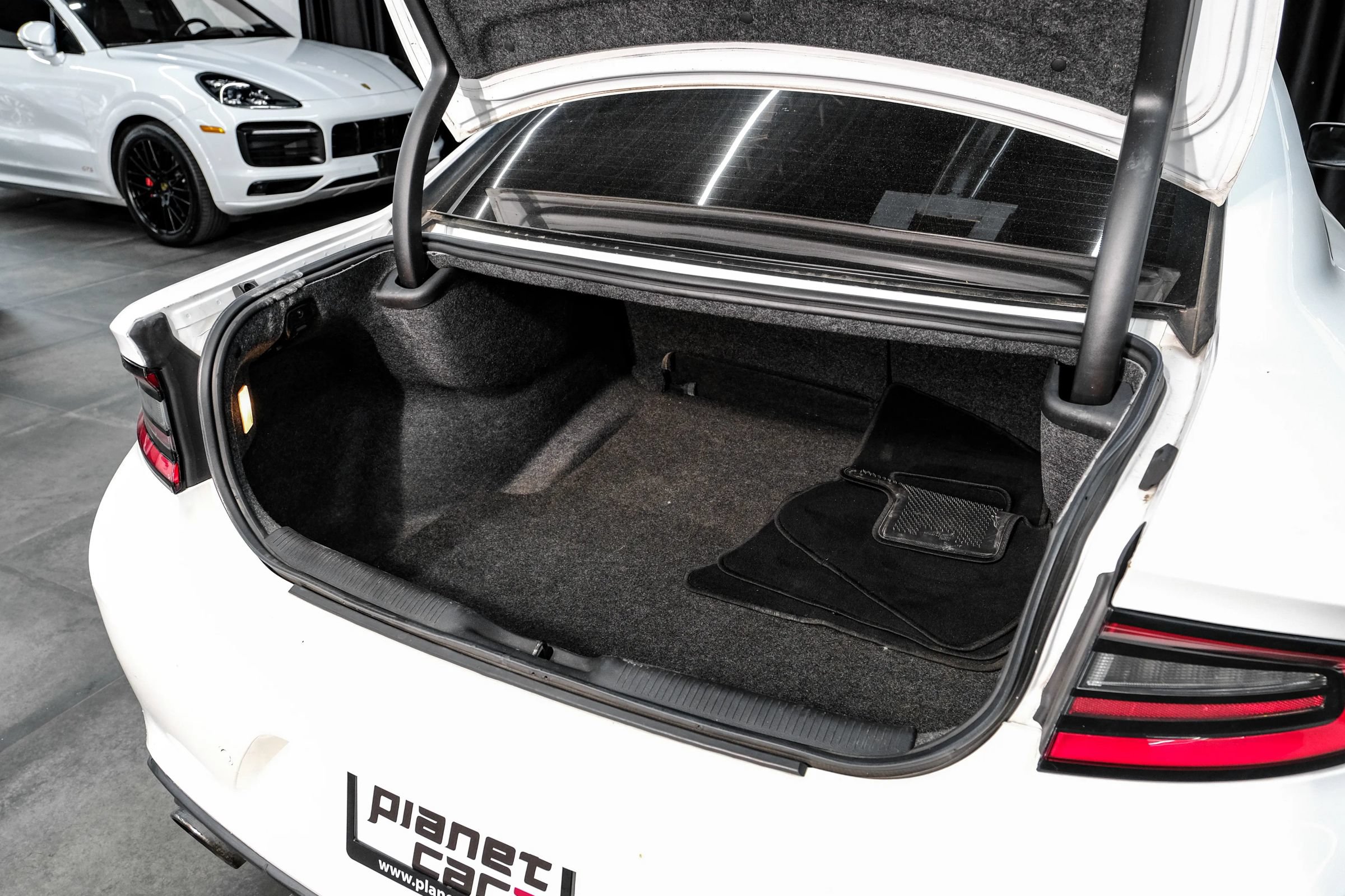 Used 2021 Dodge Charger R/T RWD image 50