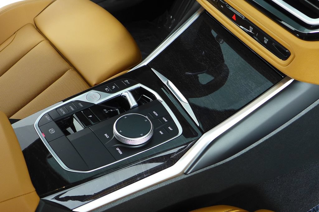 Used 2024 BMW 330e w/ Convenience Package RWD image 15