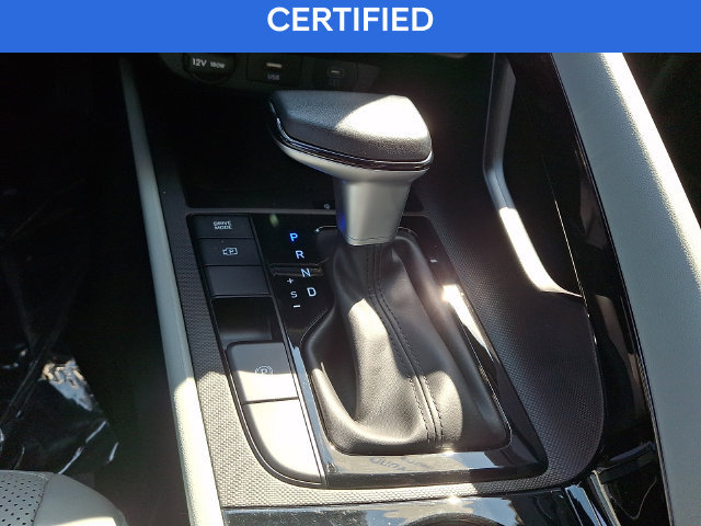 Certified 2025 Hyundai Elantra Limited FWD image 15