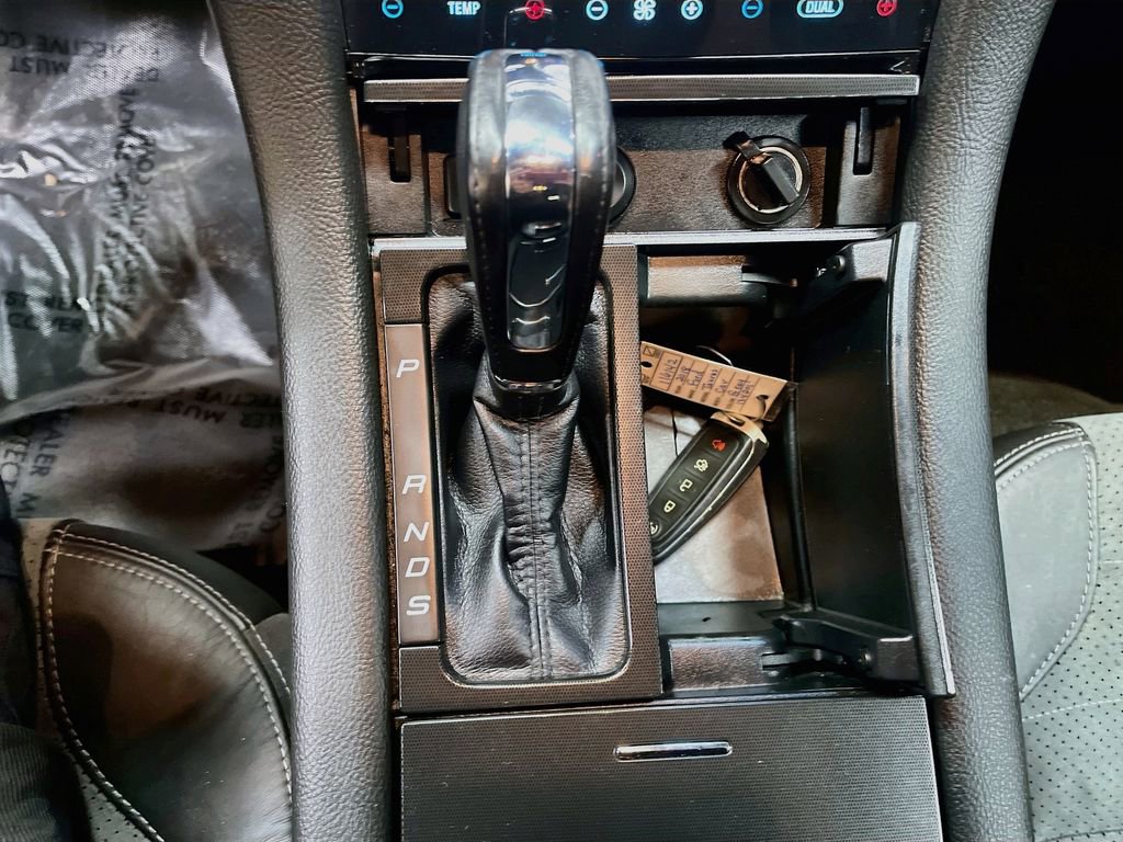 Used 2018 Ford Taurus SHO w/ Sho Performance Package image 17