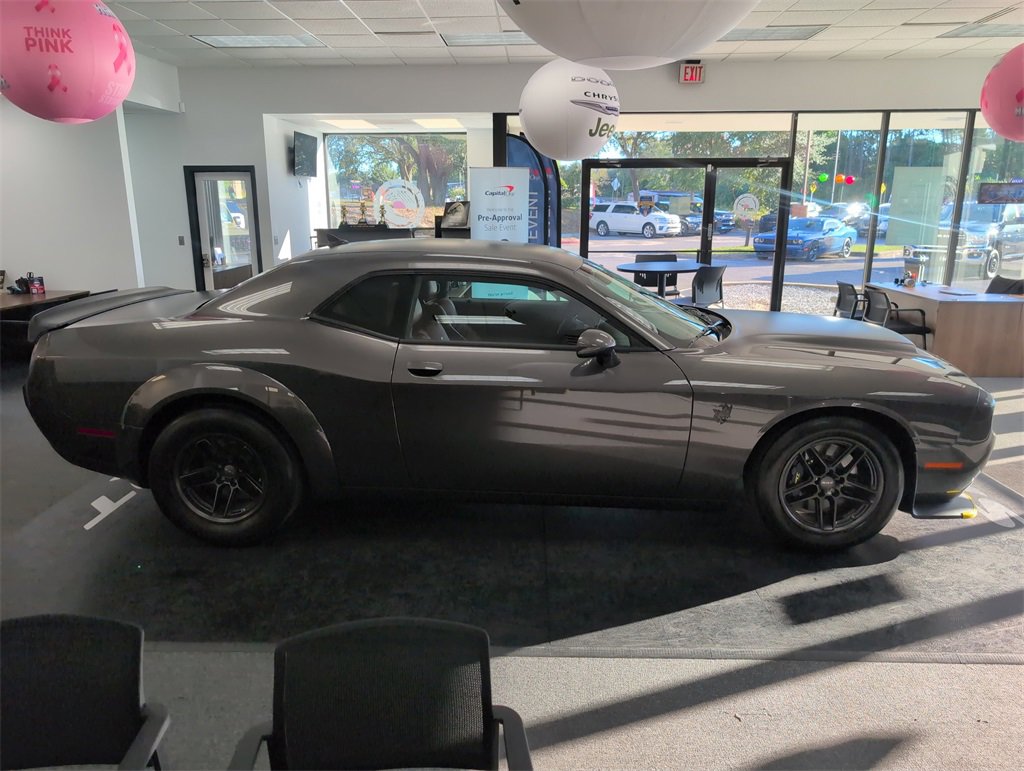 Used 2023 Dodge Challenger SRT Hellcat Redeye image 5