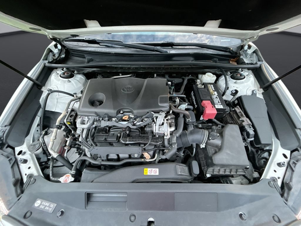Used 2020 Toyota Camry SE FWD image 31
