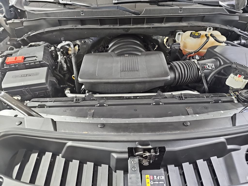 Certified 2023 Chevrolet Suburban Premier AWD/4WD image 38