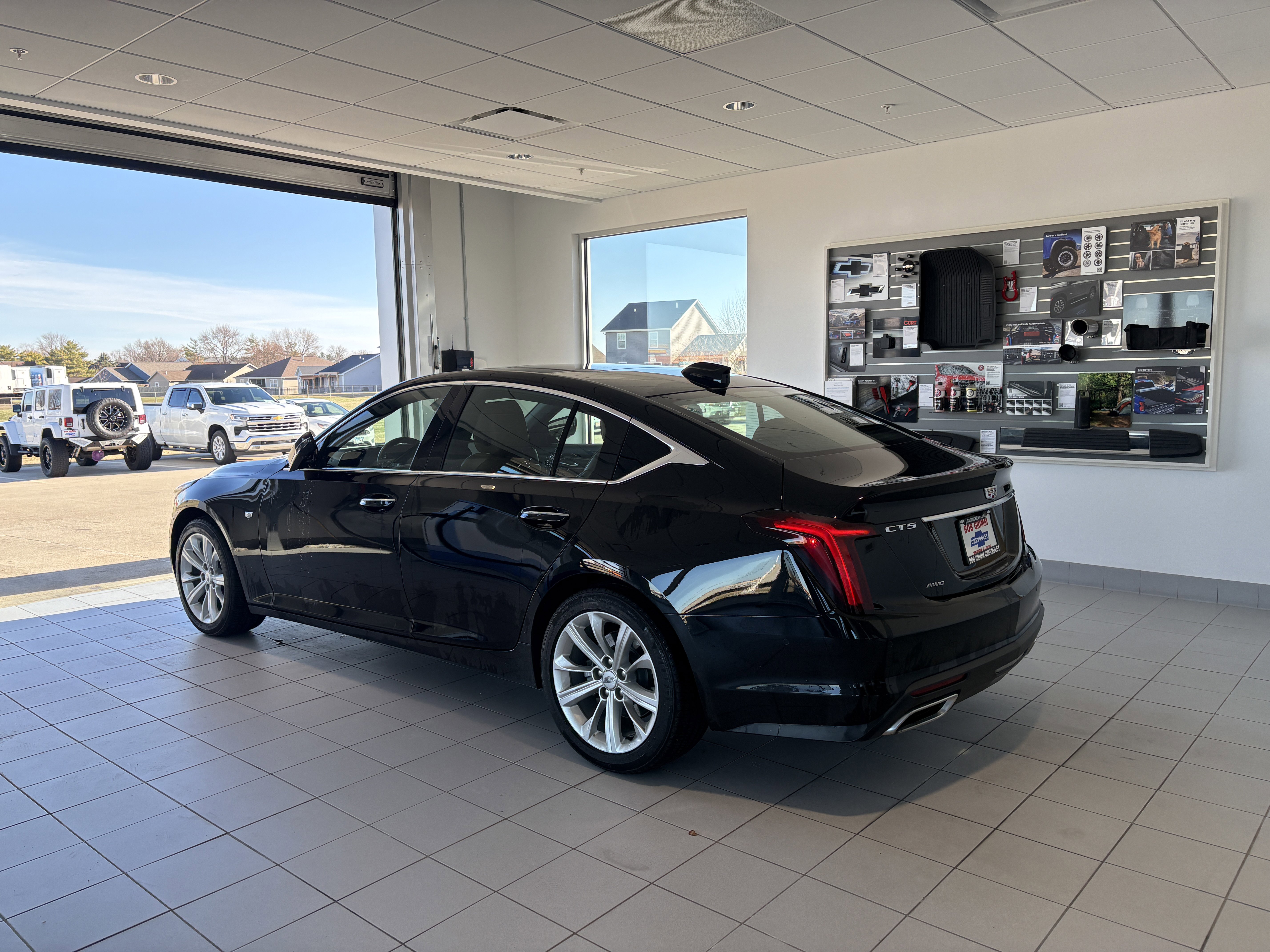 Used 2025 Cadillac CT5 Premium Luxury w/ Platinum Package AWD/4WD image 3