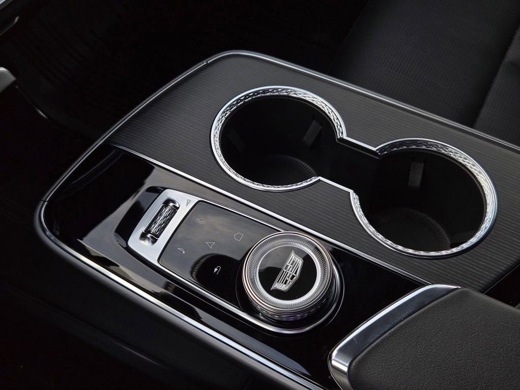 Certified 2025 Cadillac Lyriq Luxury w/ LPO, Floor Liner Package image 23