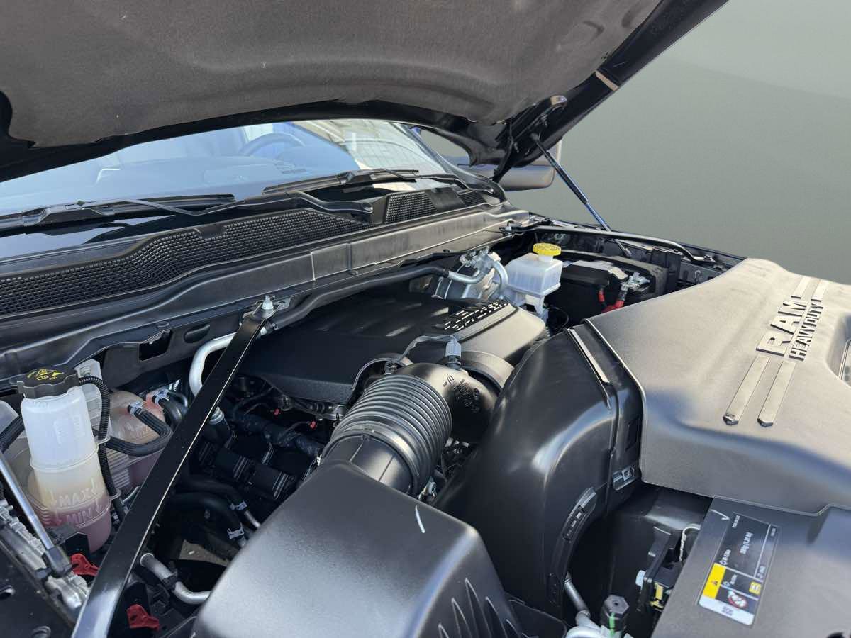 Used 2024 RAM 2500 Big Horn w/ Bed Utility Group image 13