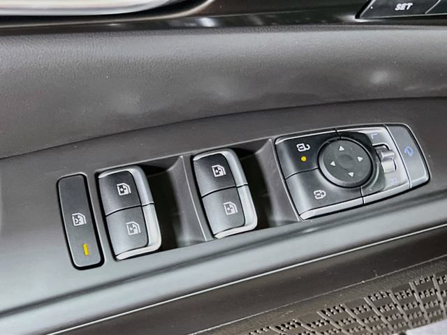 New 2027 Kia Carnival SX w/ Dark Edition Package FWD image 18