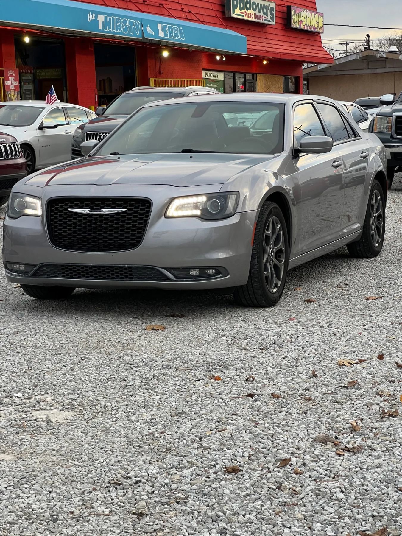 Used 2018 Chrysler 300 S image 3