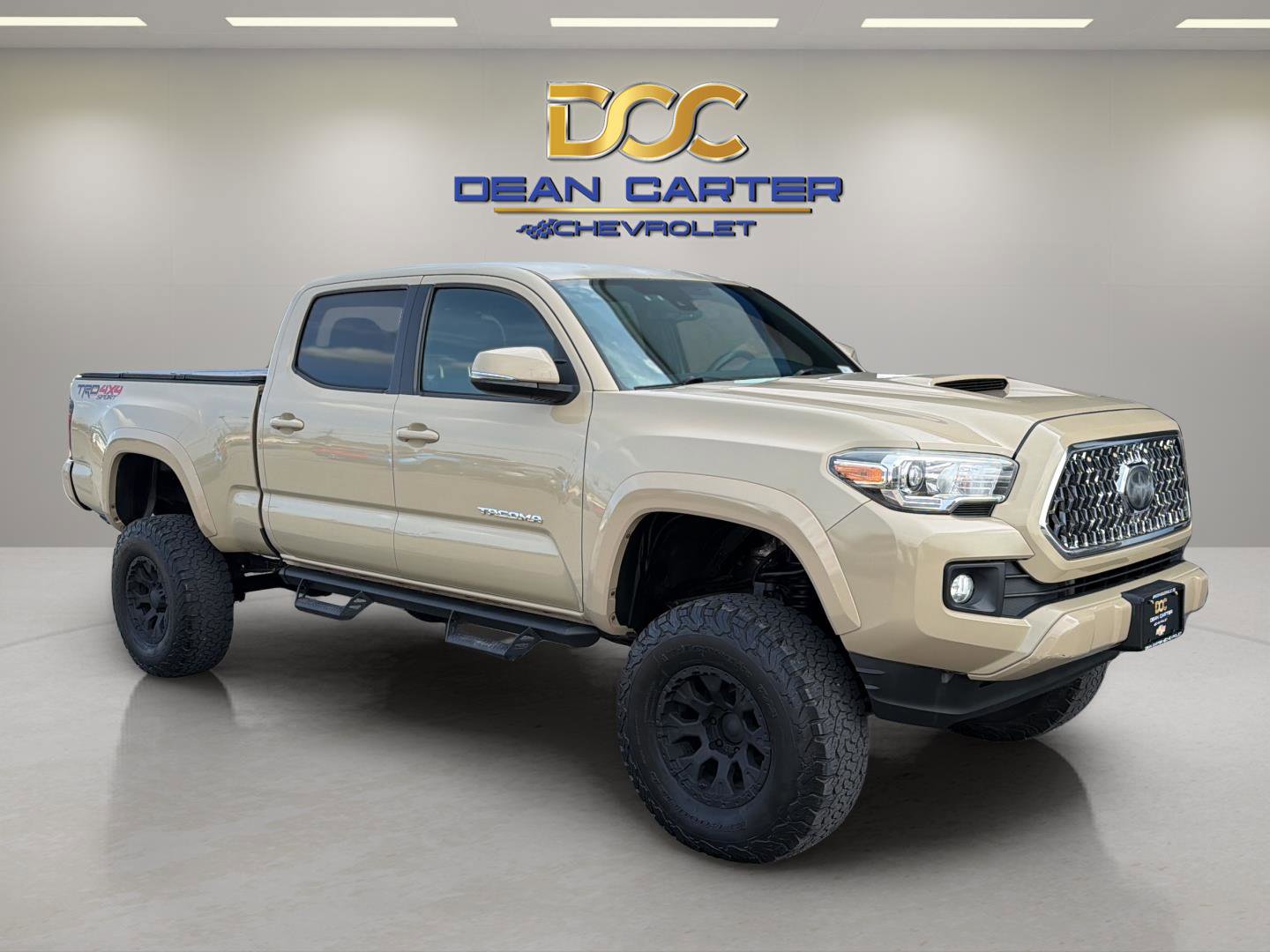 Used 2018 Toyota Tacoma TRD Sport AWD/4WD image 7