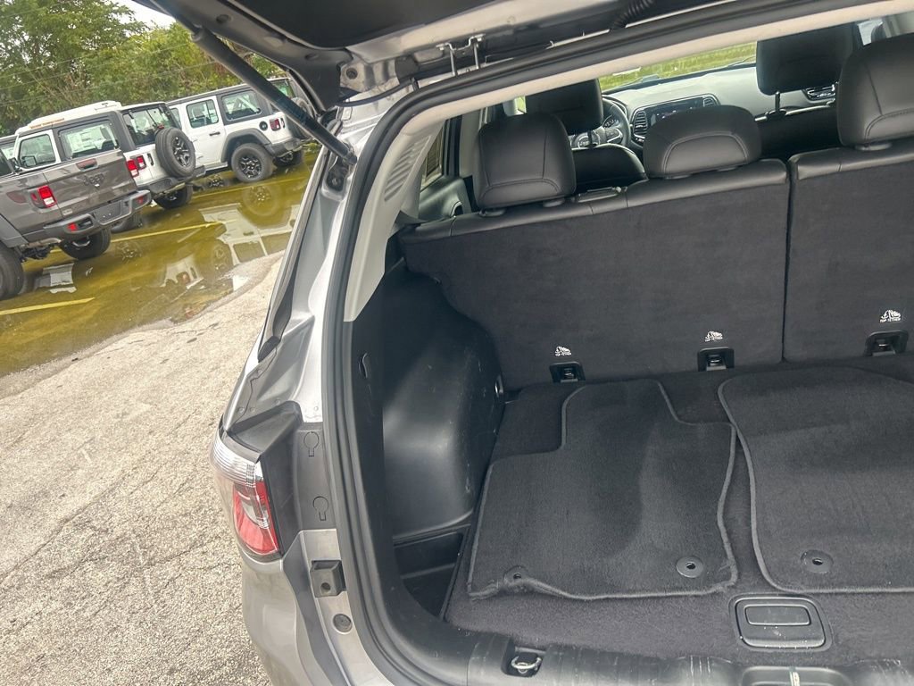 Certified 2019 Jeep Compass Altitude image 29