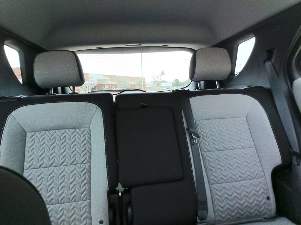 Used 2024 Chevrolet Equinox LS FWD image 33