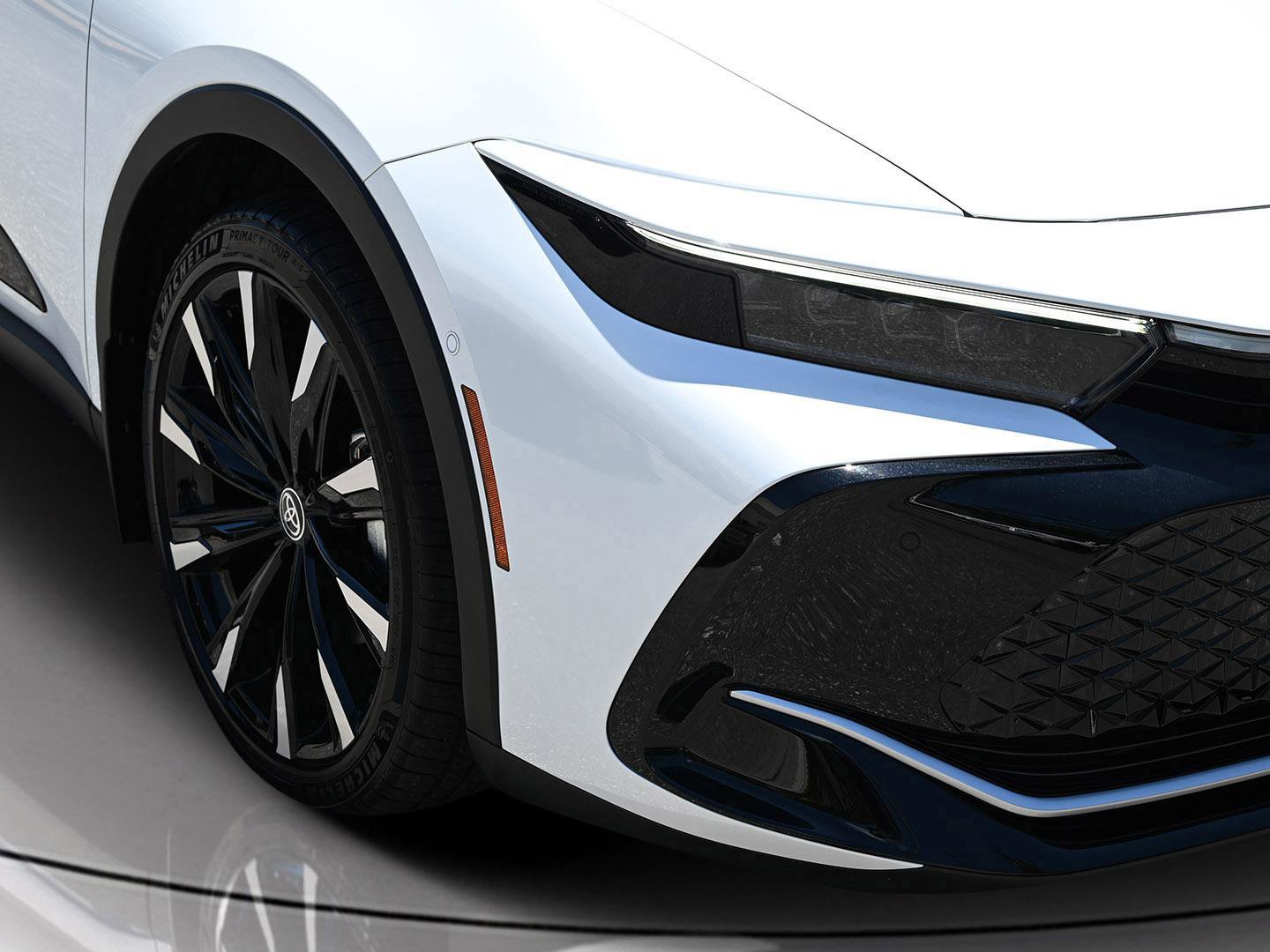 Used 2025 Toyota Crown Platinum image 8