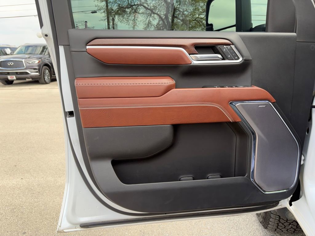 Used 2024 GMC Sierra 3500 Denali Ultimate AWD/4WD image 20