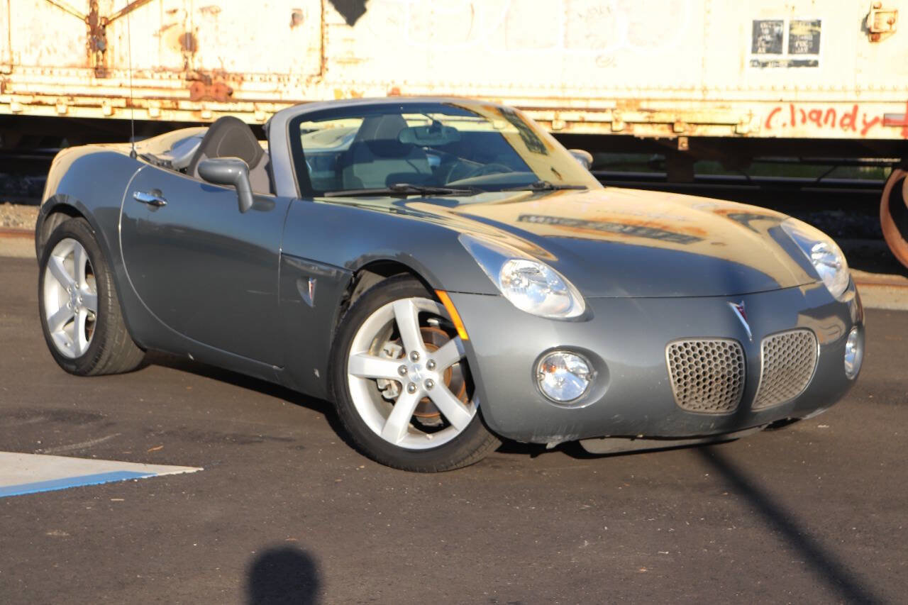 Used 2008 Pontiac Solstice Convertible w/ Preferred Package image 11