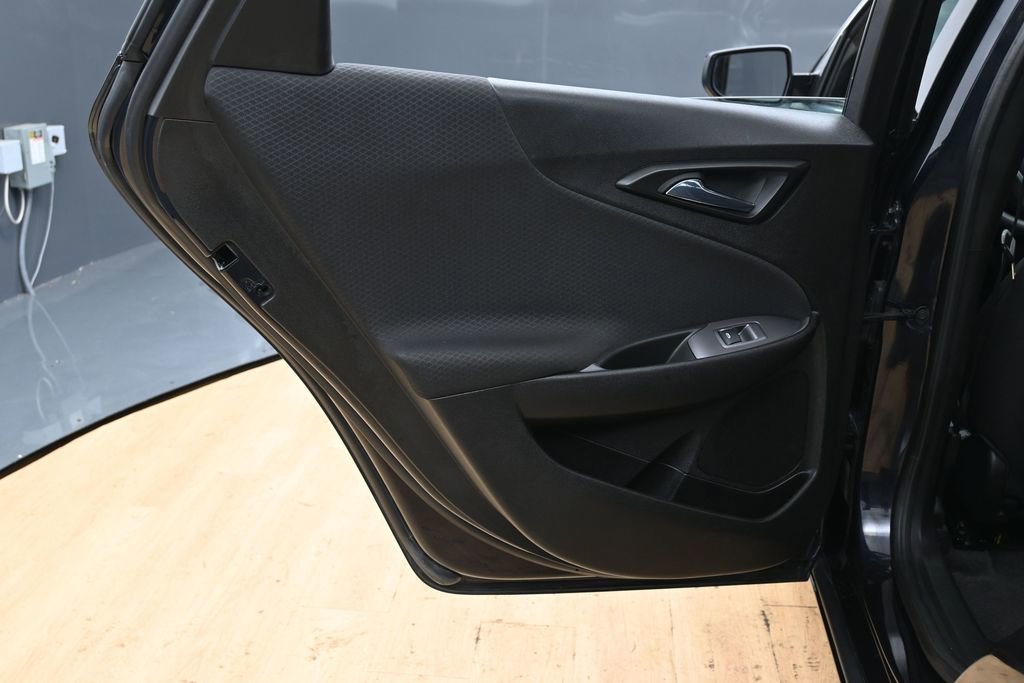 Used 2023 Chevrolet Malibu LT image 38