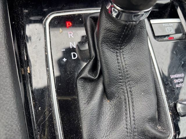 Used 2023 Jeep Compass Limited image 33