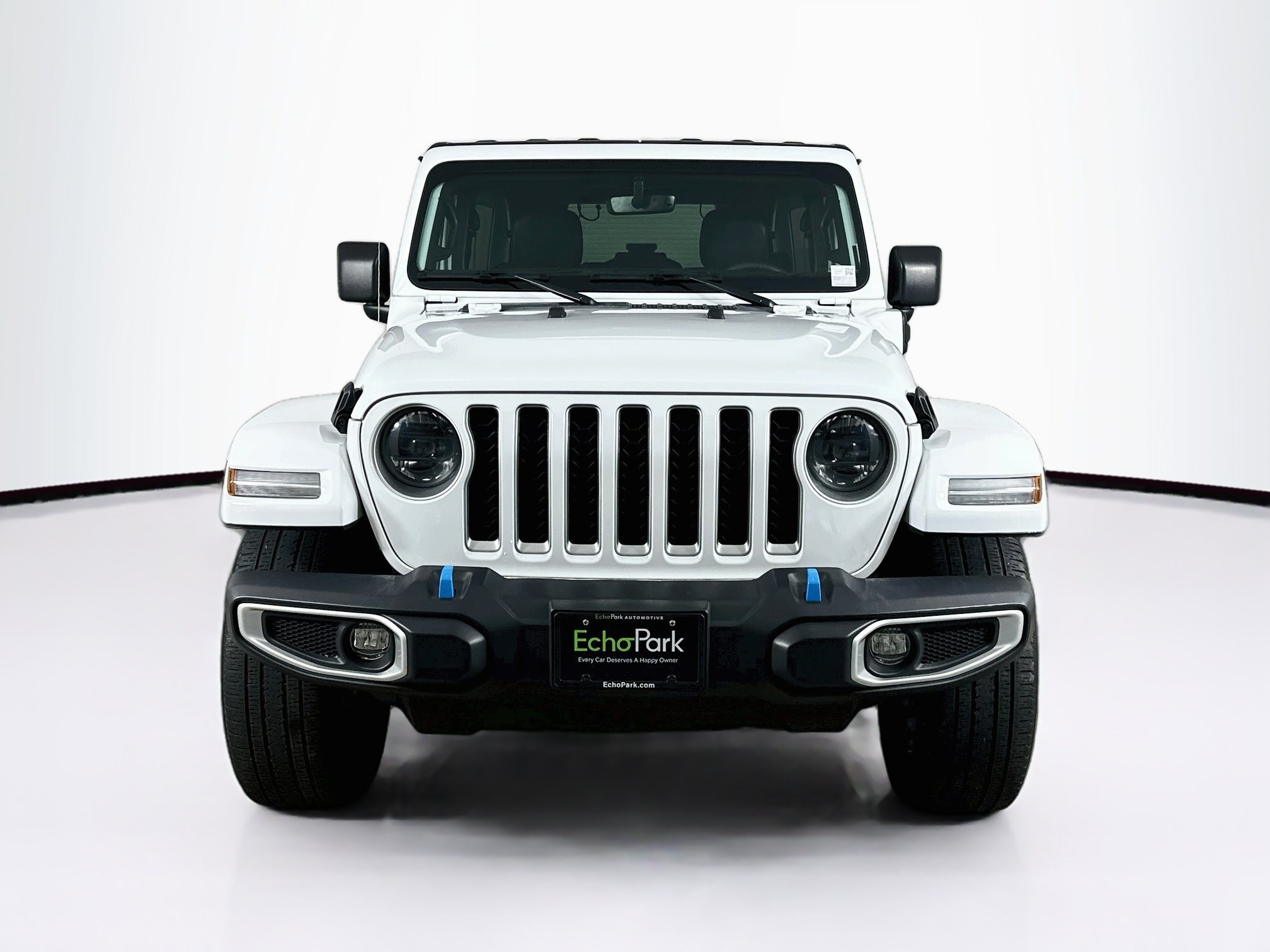 Used 2023 Jeep Wrangler Unlimited Sahara w/ Cold Weather Group AWD/4WD image 2