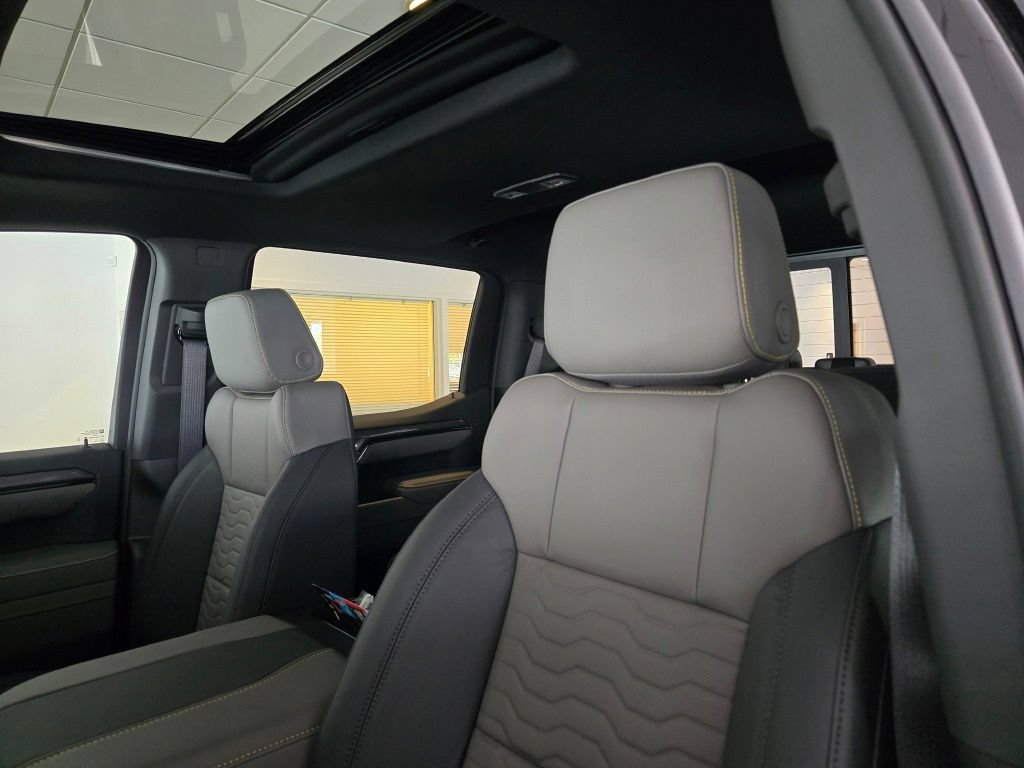 New 2026 Chevrolet Silverado 1500 ZR2 AWD/4WD image 25