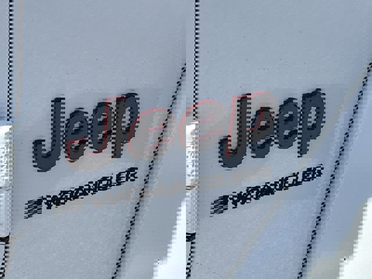 Used 2025 Jeep Wrangler Unlimited Rubicon image 9