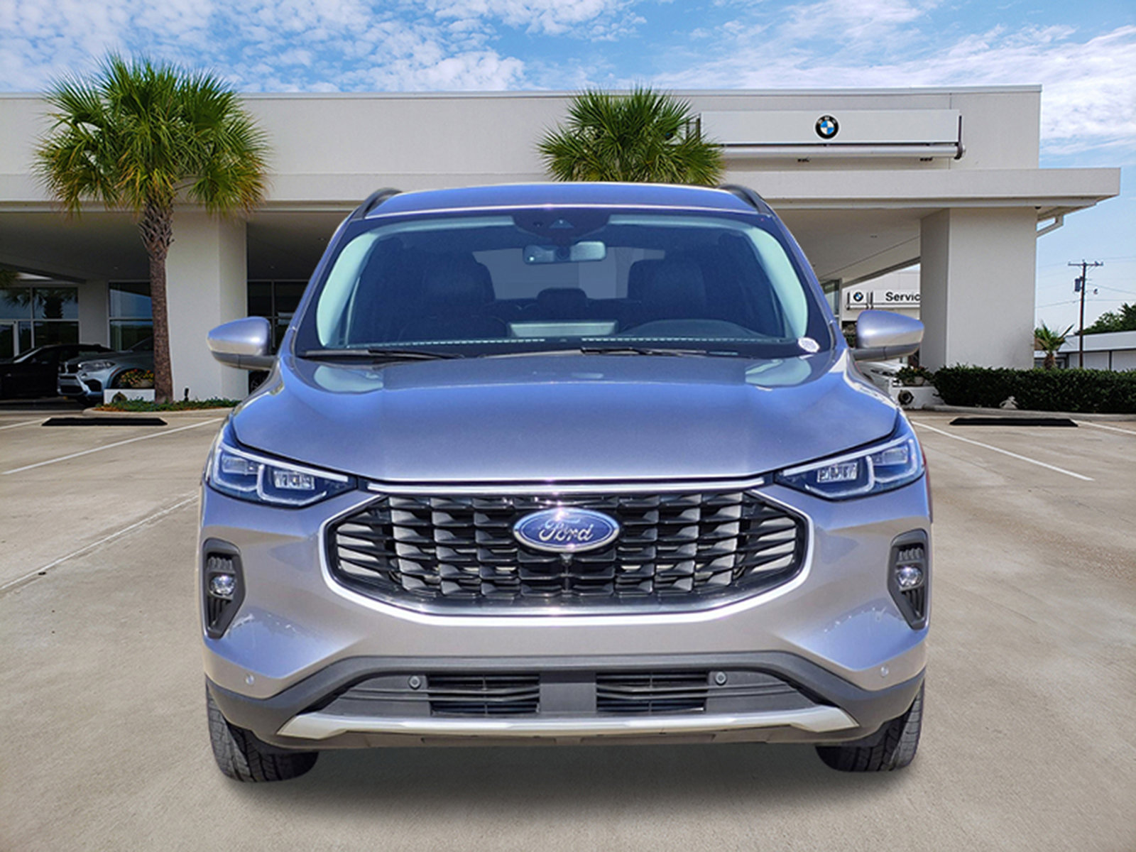 Used 2024 Ford Escape Platinum image 2