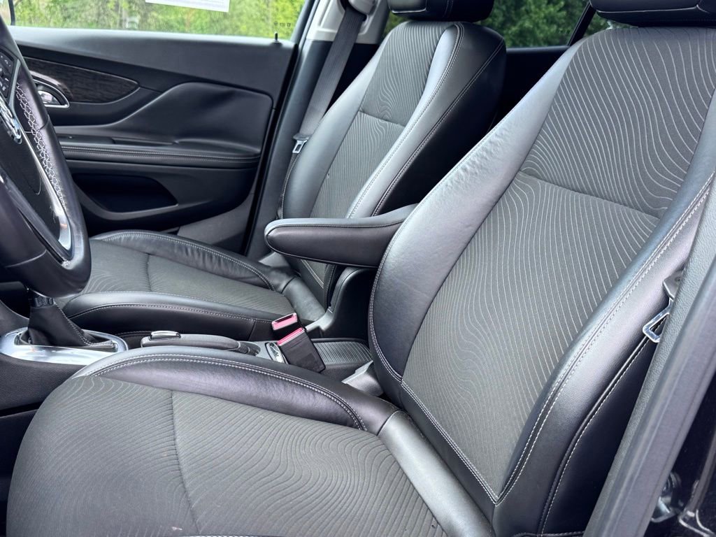 Used 2014 Buick Encore Convenience FWD image 8