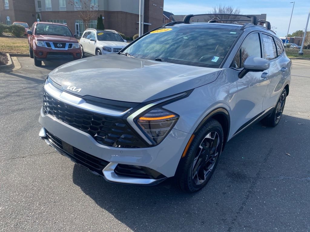 Used 2024 Kia Sportage SX image 3