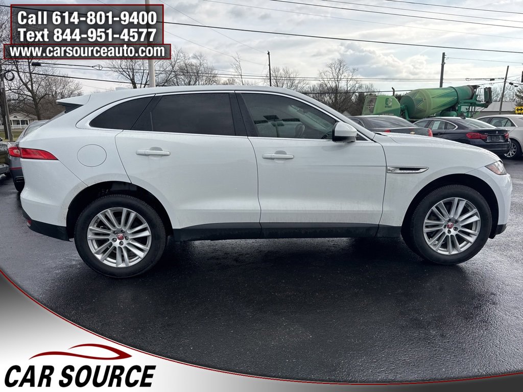 Used 2019 Jaguar F-PACE Prestige image 10