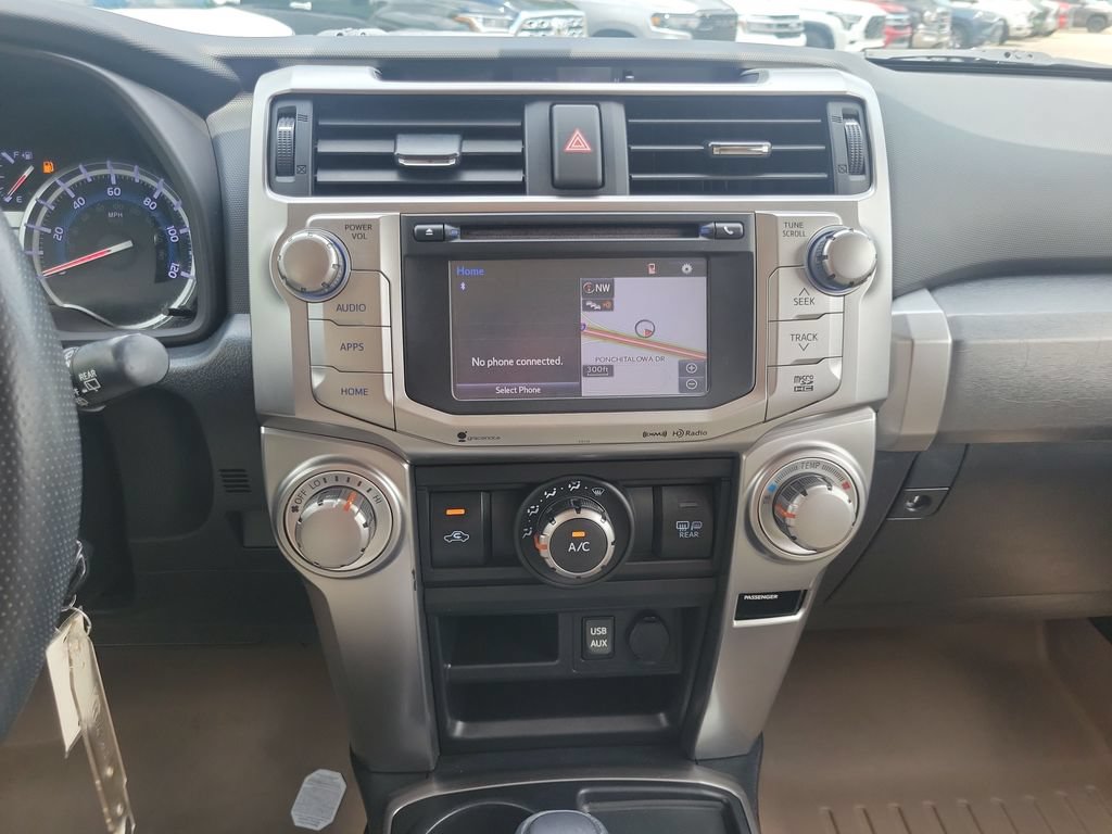 Used 2017 Toyota 4Runner SR5 Premium RWD image 26