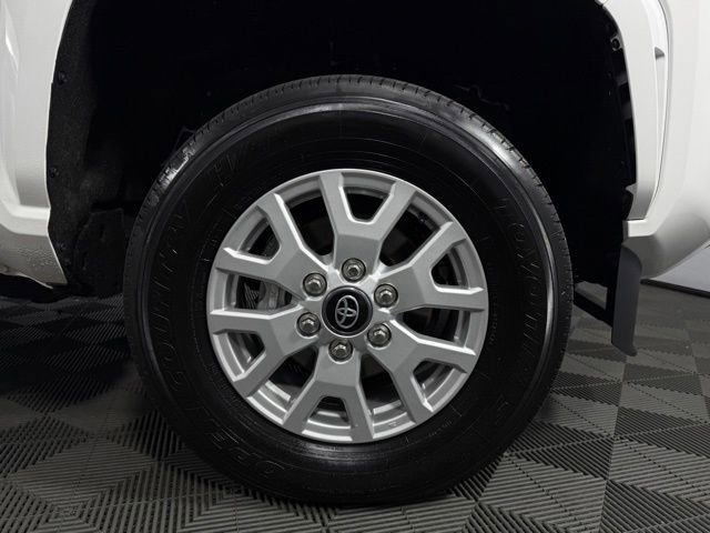 Used 2024 Toyota Tacoma SR5 image 11