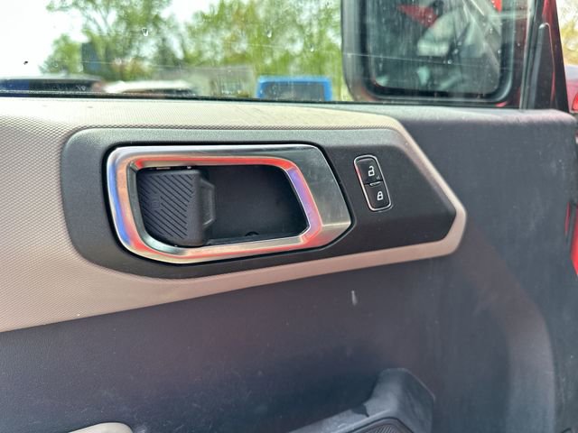 Used 2021 Ford Bronco Big Bend w/ Sasquatch Package AWD/4WD image 17