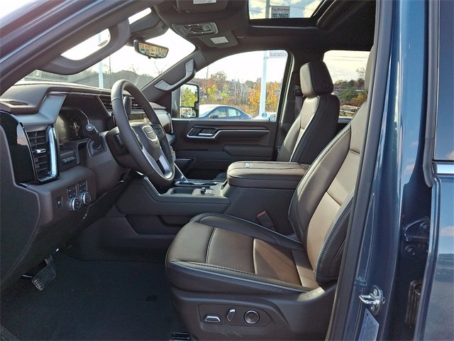 New 2026 GMC Sierra 3500 Denali w/ Technology Package image 8