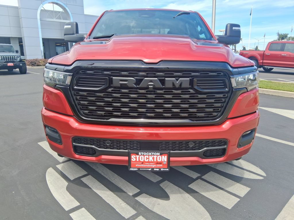 New 2026 RAM 1500 Express AWD/4WD image 3