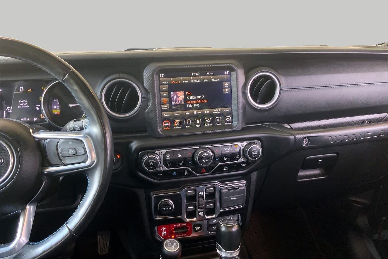 Used 2023 Jeep Wrangler Unlimited Rubicon 4xe w/ Cold Weather Group AWD/4WD image 7