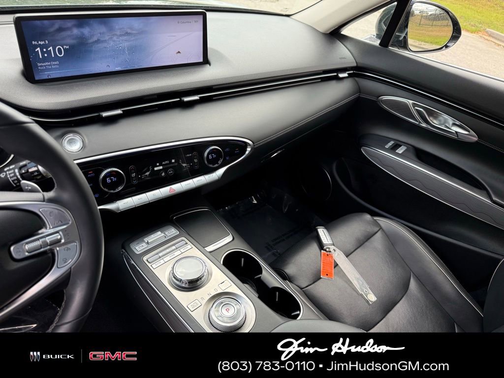 Used 2023 Genesis GV70 2.5T w/ Advanced Package image 33