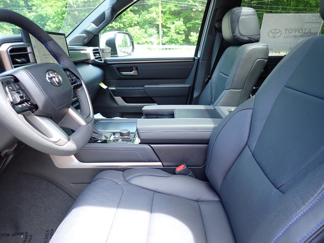 Used 2026 Toyota Sequoia Platinum AWD/4WD image 11
