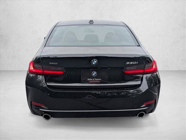 New 2026 BMW 330i xDrive Sedan w/ Premium Package AWD/4WD image 7
