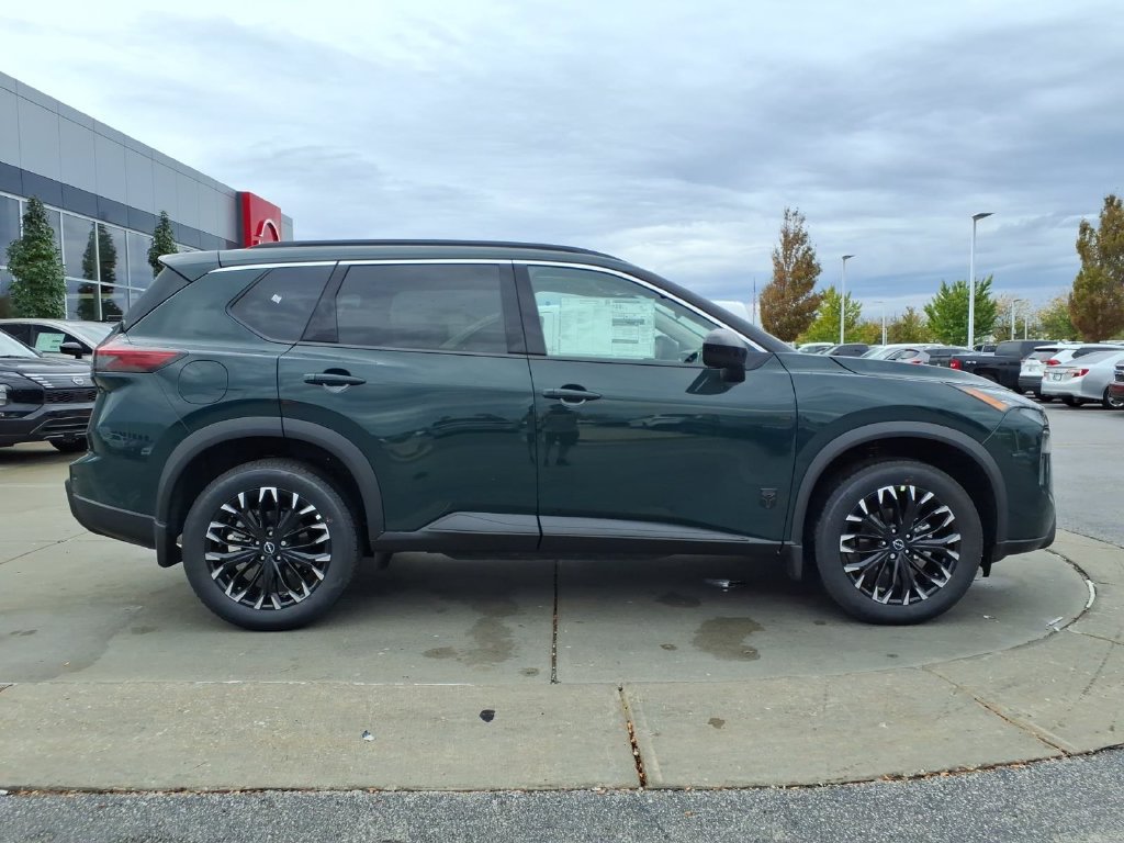 New 2027 Nissan Rogue Dark Armor AWD/4WD image 8